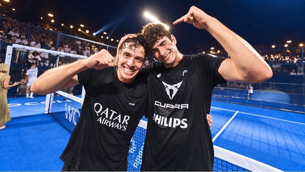 Coello and Tapia celebrating on the padel court